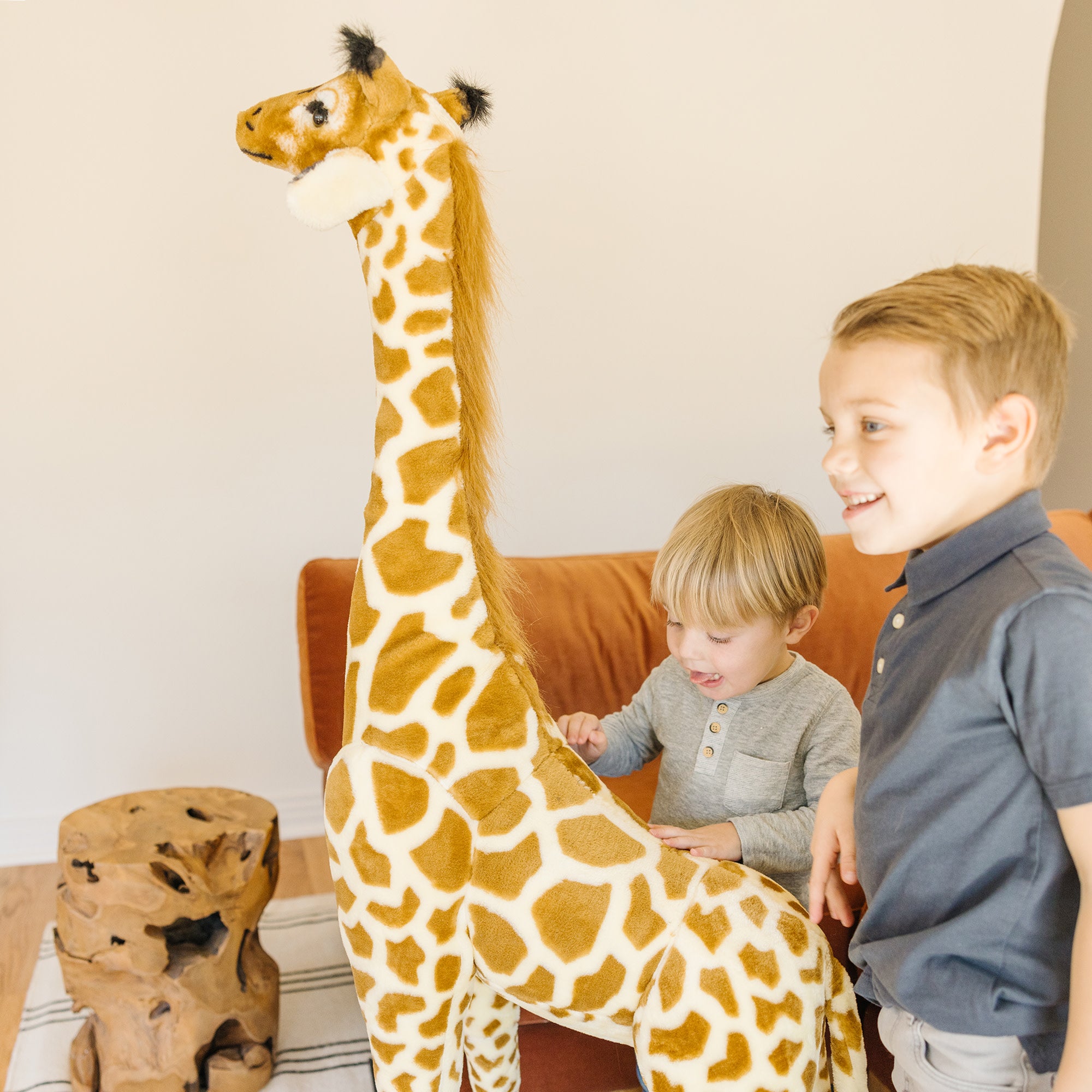 Melissa and doug stuffed giraffe online