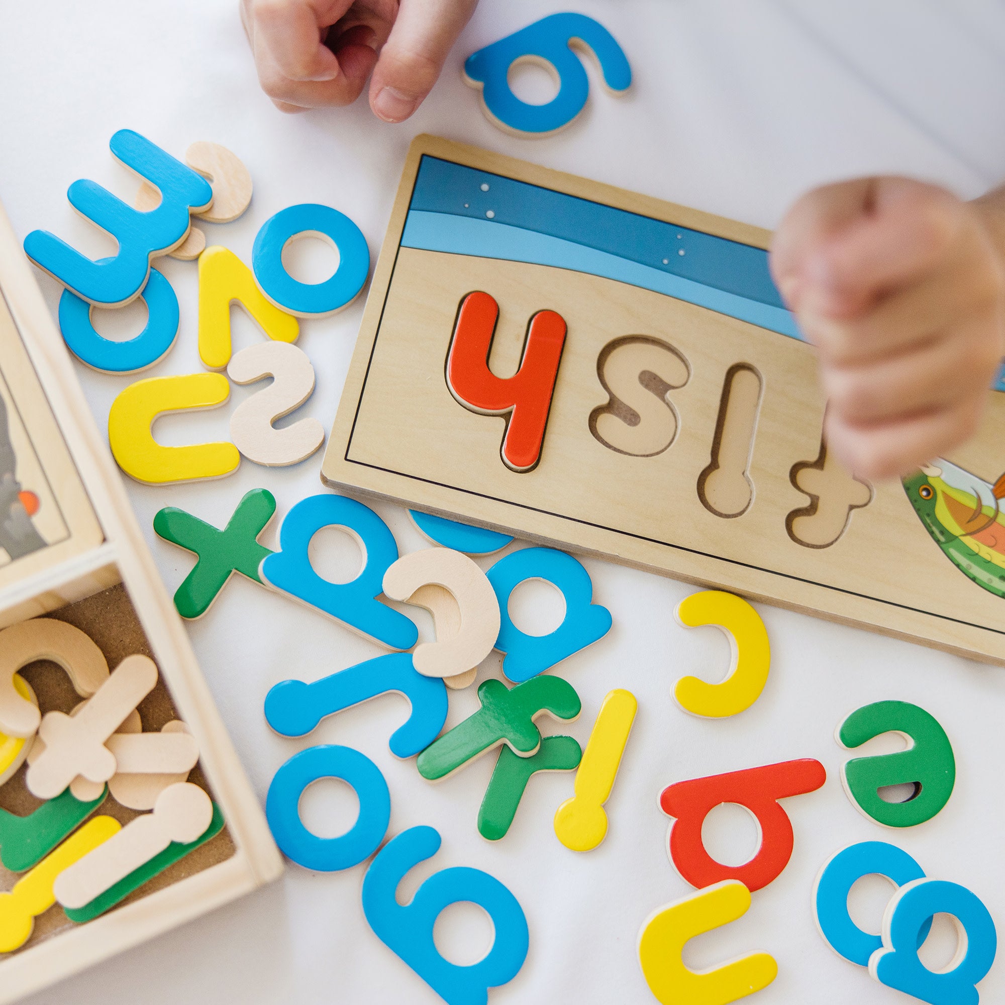 Melissa and doug see and spell puzzle online