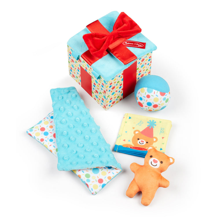  The Melissa & Doug Wooden Surprise Gift Box Infant Toy (5 Pieces)