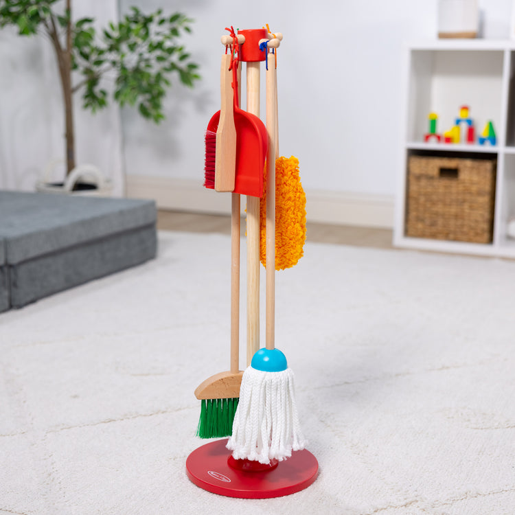 Kids Cleaning Toy Household Cleaning Tools, Cleaning Tools Spray Broom Mop  Dust Pan Pretend Play Toy for children 3 4 5 6 Children Easter Gifts 