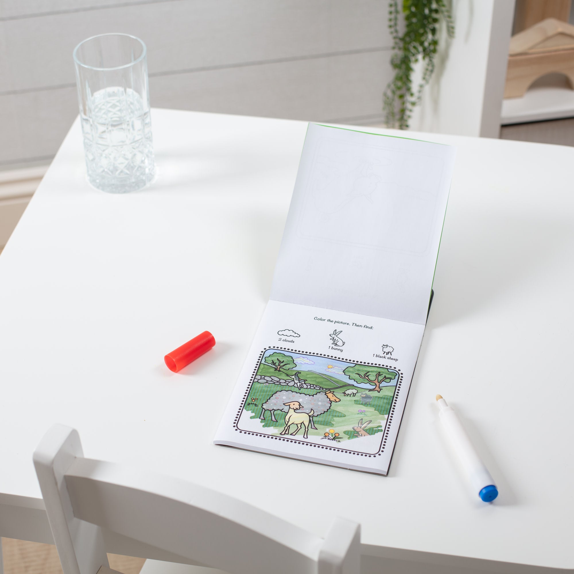On the Go Colorblast No Mess Coloring Pad -Animals