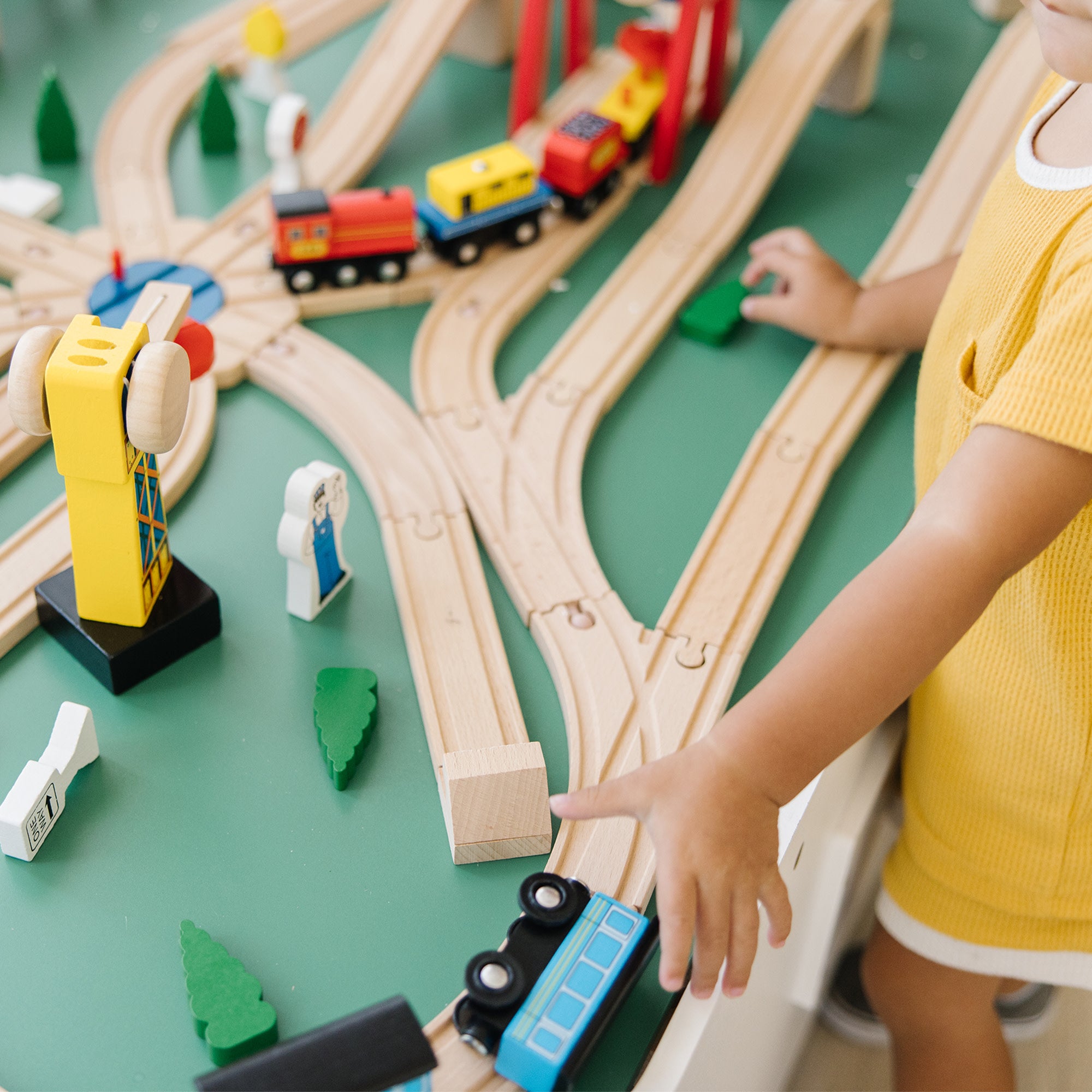 Kids wooden train set online