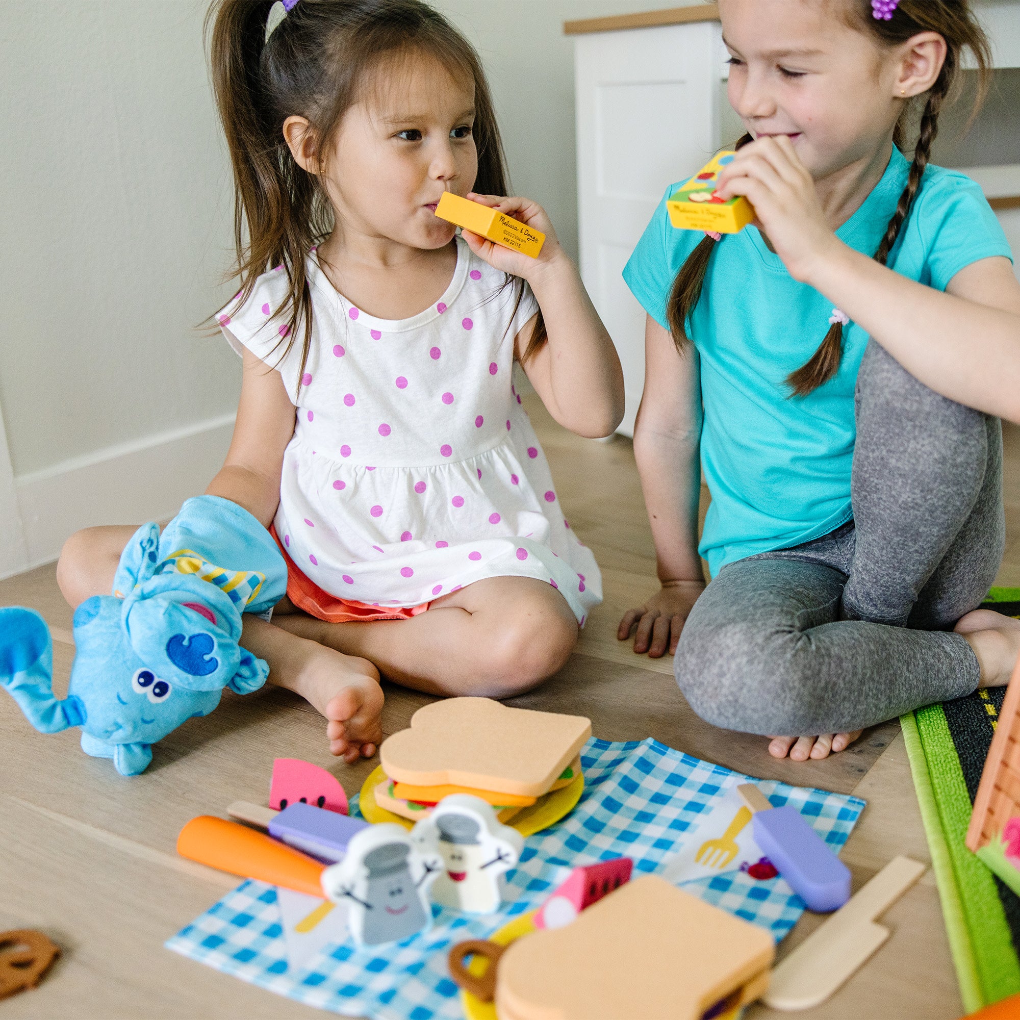 Melissa and doug picnic set on sale