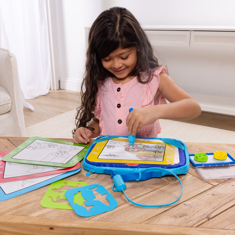 Water WOW! Take-Along Multi-Activity Drawing Set