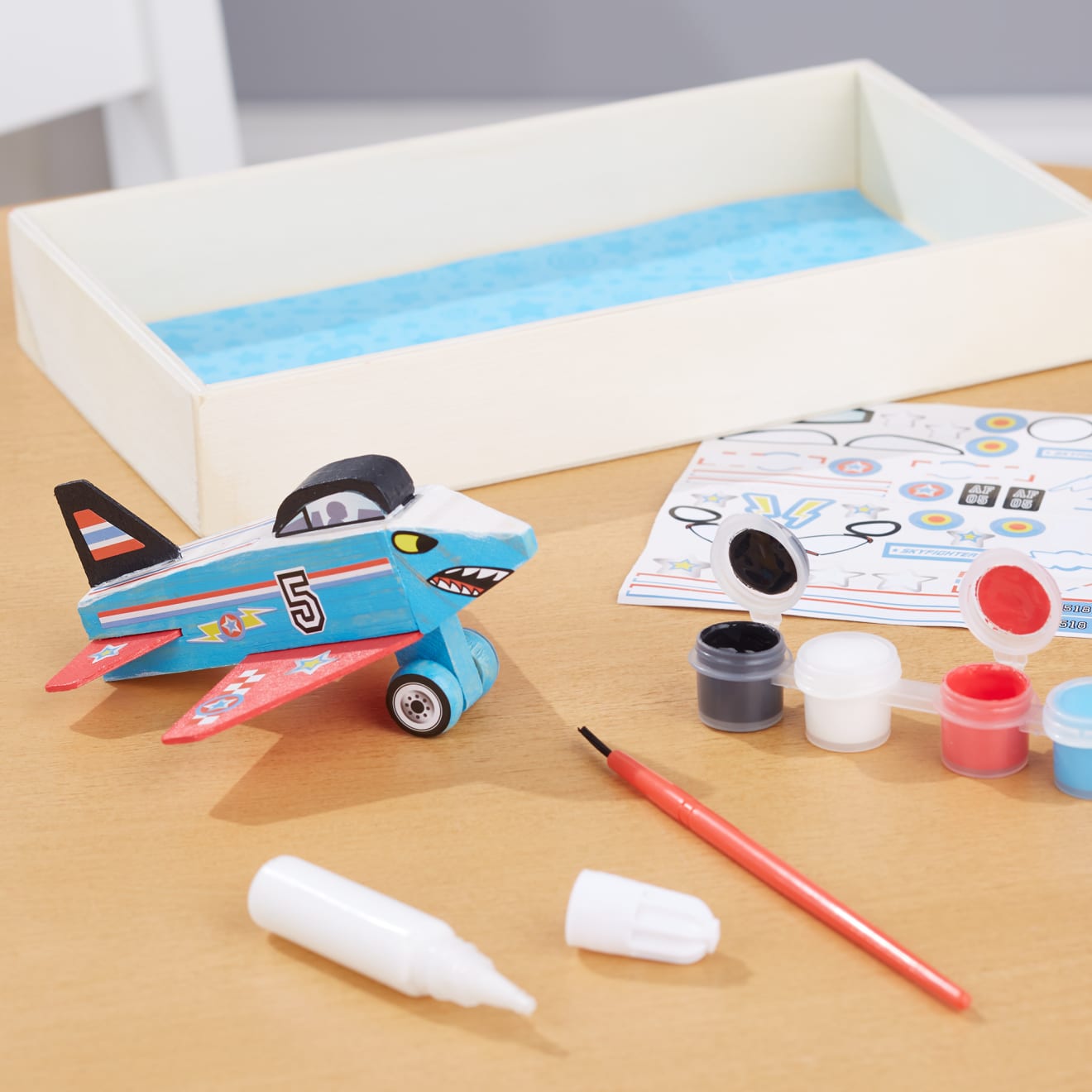 Melissa and cheap doug airplane set